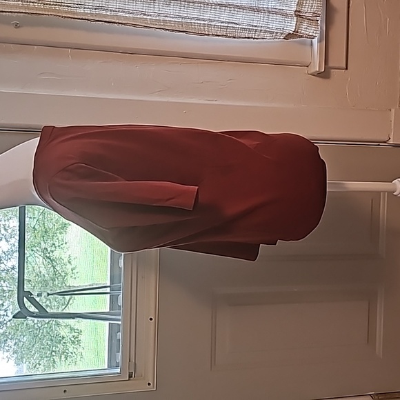 NWOT, Lands End never worn, Size XS/P T-Shirt, Maroon. - Picture 2 of 4